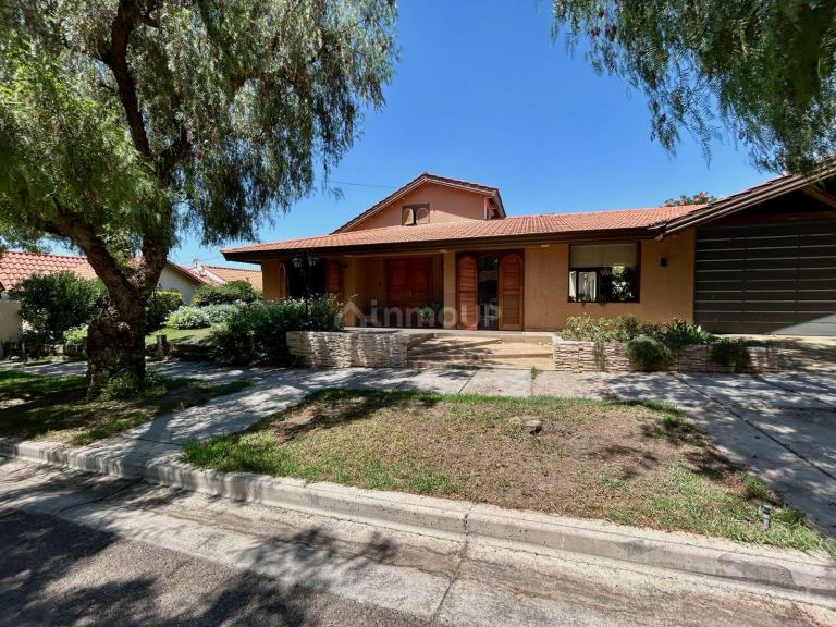 Casa en Venta en Las Heras, Mendoza
