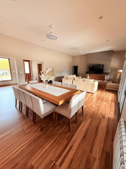 Casa en Venta en Maipu, Mendoza