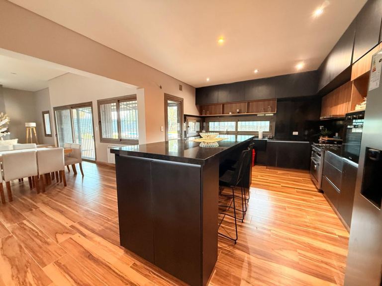 Casa en Venta en Maipu, Mendoza
