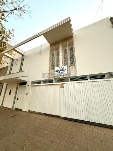 Casa en Alquiler en Capital, Mendoza