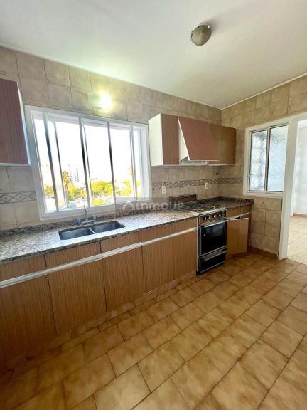 Departamento en Alquiler en Capital, Mendoza