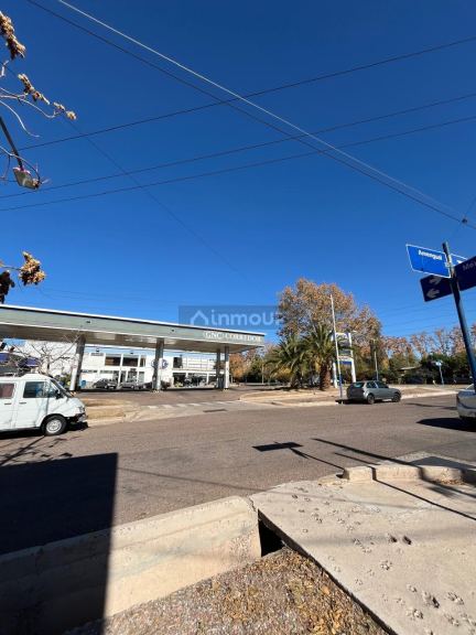 Local Comercial en Alquiler en Godoy Cruz, Mendoza