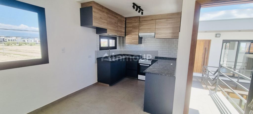 Departamento en Alquiler en Maipu, Mendoza