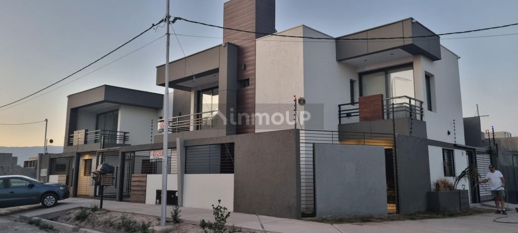 Duplex en Venta en Maipu, Mendoza