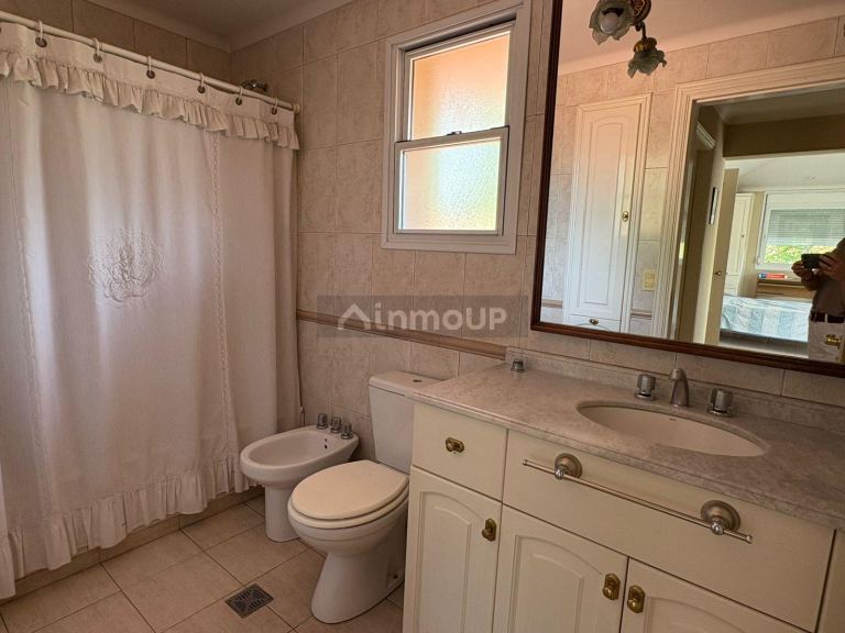 Casa en Venta en Guaymallen, Mendoza