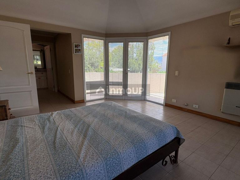 Casa en Venta en Guaymallen, Mendoza