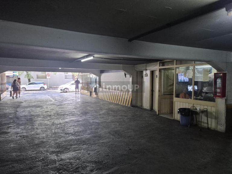 Cochera en Venta en Capital, Mendoza