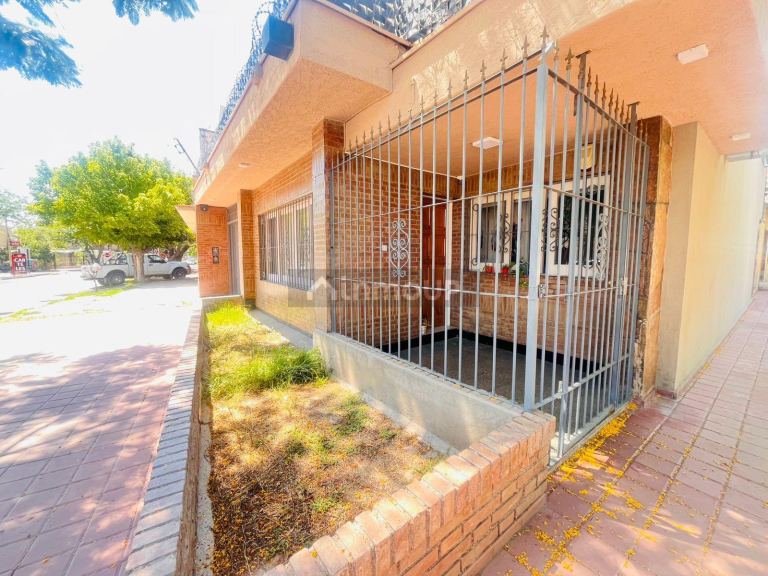 Casa en Venta en Las Heras, Mendoza