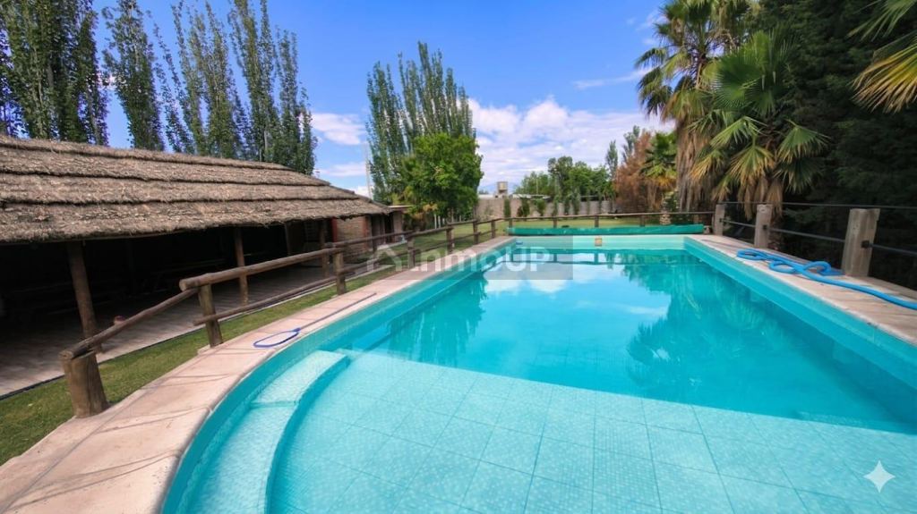 Casa en Venta en Guaymallen, Mendoza