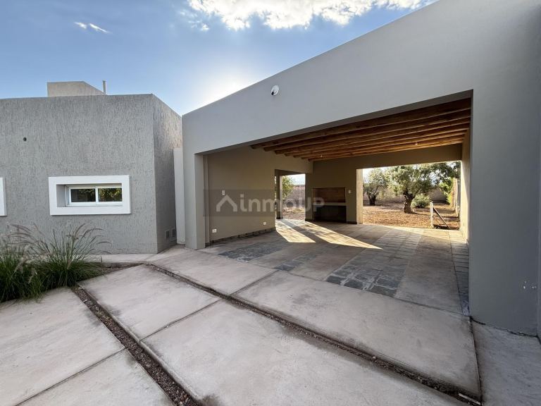 Casa en Venta en Maipu, Mendoza