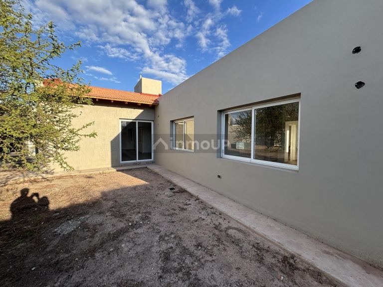 Casa en Venta en Maipu, Mendoza
