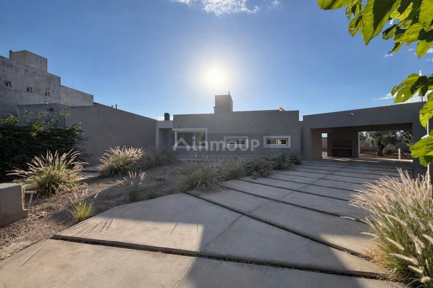 Casa en Venta en Maipu, Mendoza