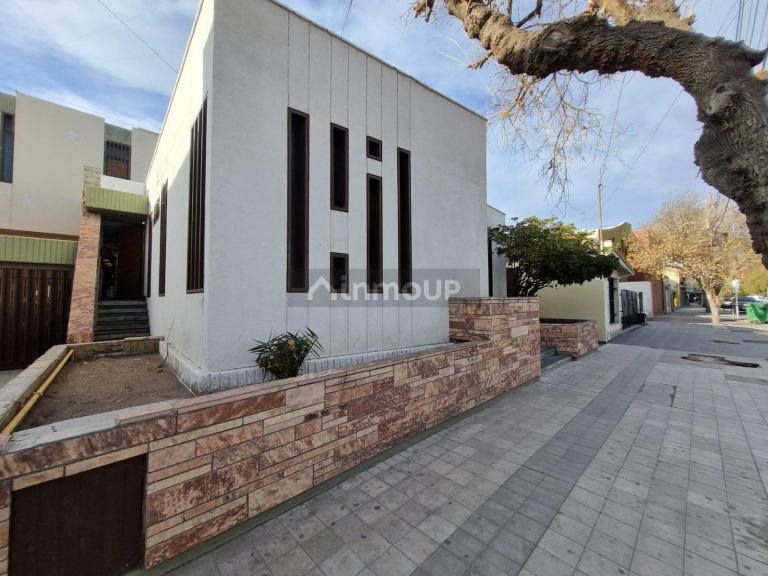 Casa en Venta en San Martin, Mendoza