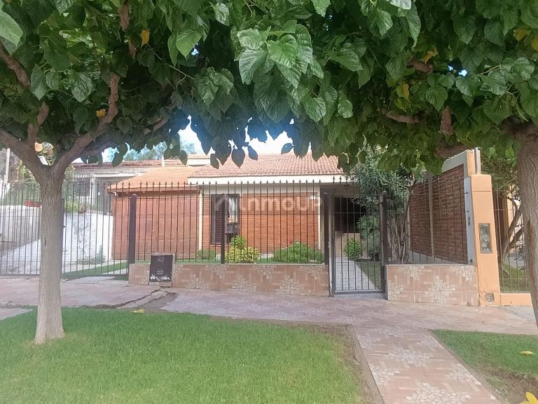 Casa en Venta en Las Heras, Mendoza