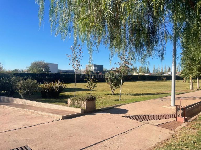Terreno en Venta en Maipu, Mendoza