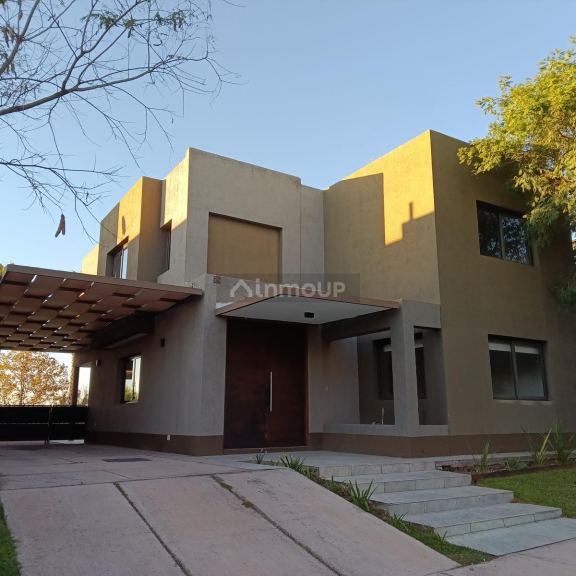 Casa en Venta en Las Heras, Mendoza