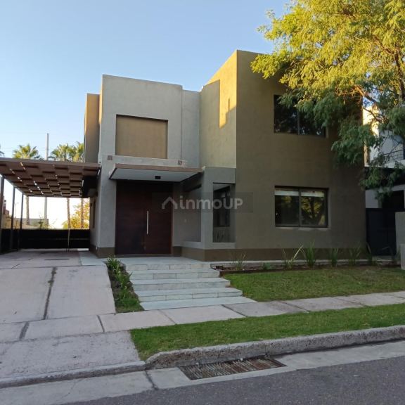 Casa en Venta en Las Heras, Mendoza