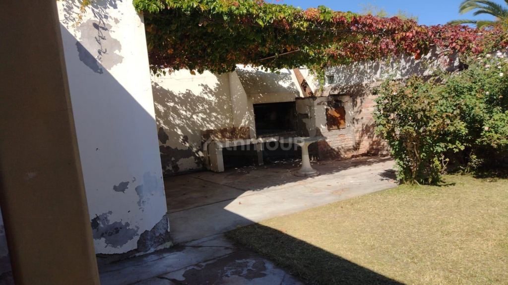 Casa en Venta en Rivadavia, Mendoza