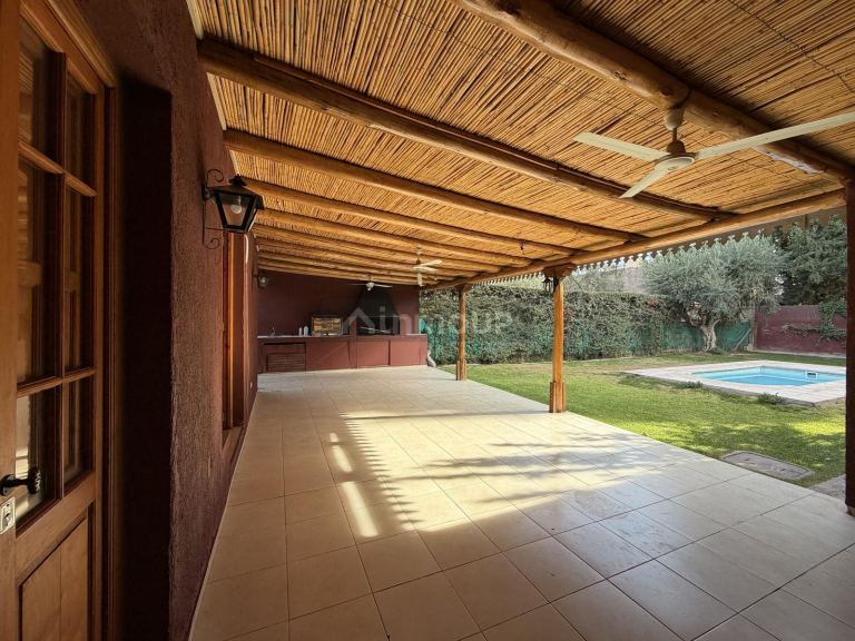 Casa en Alquiler en Lujan de Cuyo, Mendoza