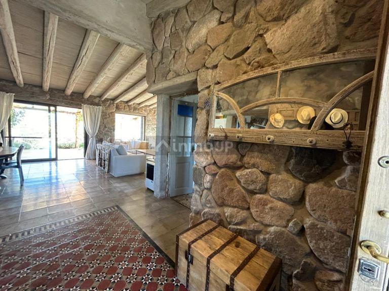 Casa en Venta en Lujan de Cuyo, Mendoza