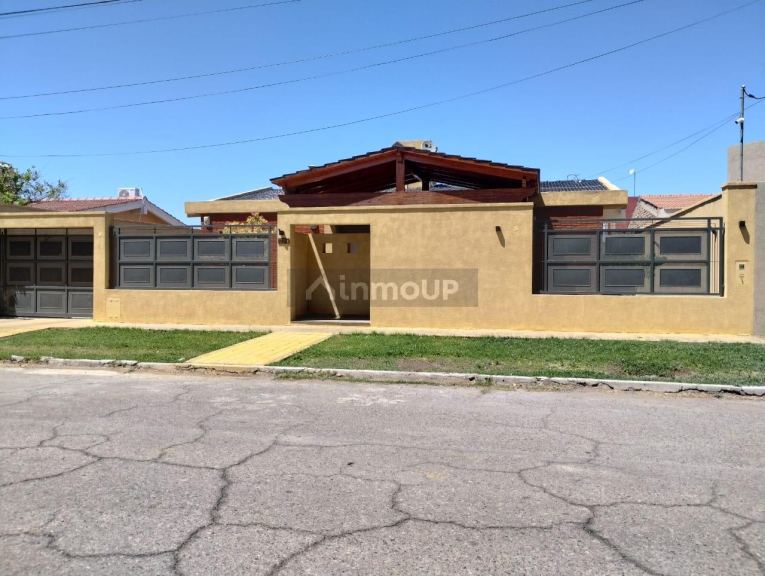 Casa en Venta en Capital, San Juan