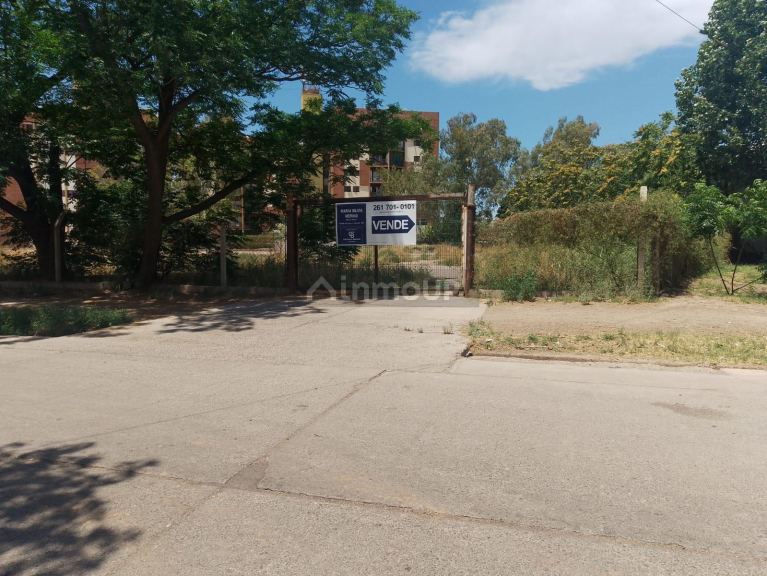 Terreno en Venta en Godoy Cruz, Mendoza