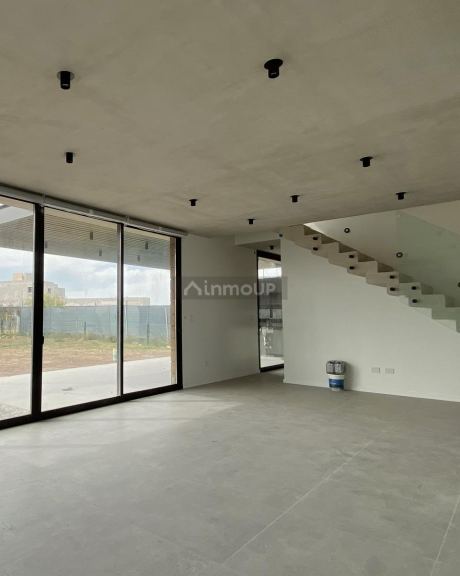 Casa en Venta en Funes, Santa Fe - USD 530.000 | Inmoup - 5