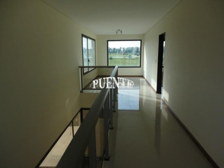 Casa en Venta en San Vicente, G.B.A. Zona Sur