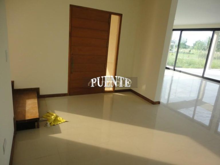 Casa en Venta en San Vicente, G.B.A. Zona Sur