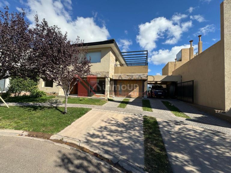 Casa en Venta en Maipu, Mendoza