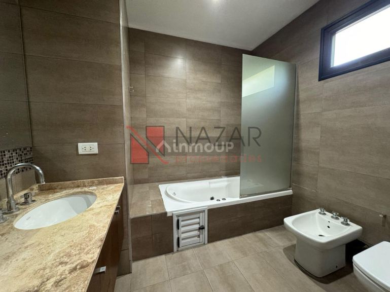 Casa en Alquiler en Godoy Cruz, Mendoza