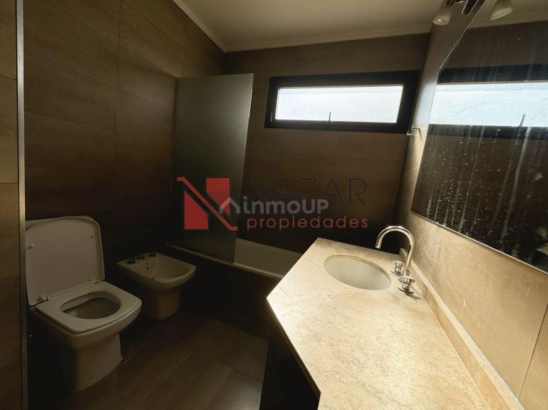 Casa en Alquiler en Godoy Cruz, Mendoza