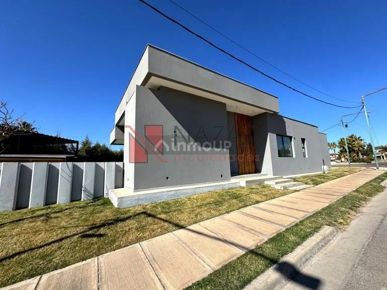 Casa en Venta en Godoy Cruz, Mendoza - USD 460.000 | Inmoup - 22