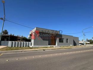 Godoy Cruz Barrio Palmares, Godoy Cruz, Mendoza.
