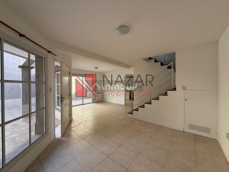Triplex en Alquiler en Godoy Cruz, Mendoza