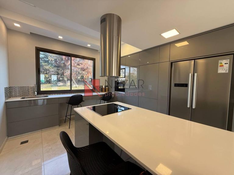 Casa en Alquiler en Godoy Cruz, Mendoza