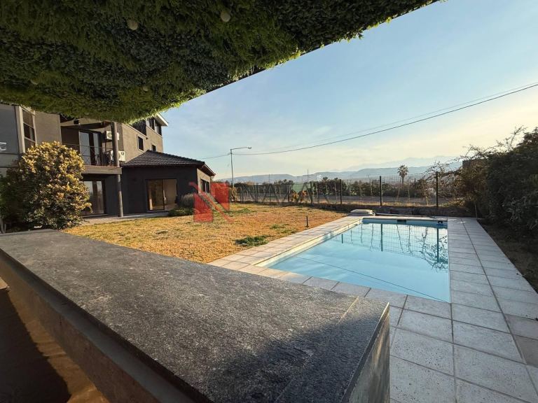 Casa en Alquiler en Godoy Cruz, Mendoza