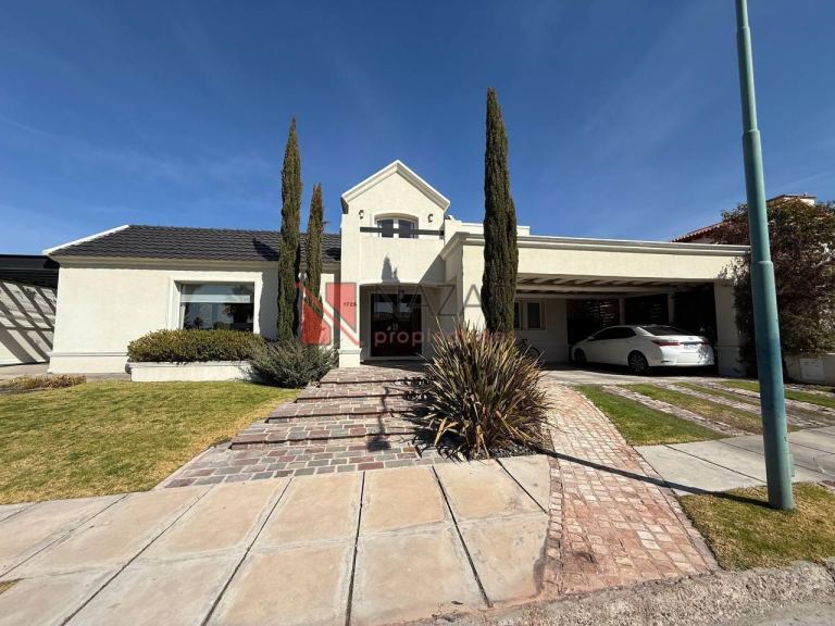 Casa en Venta en Godoy Cruz, Mendoza