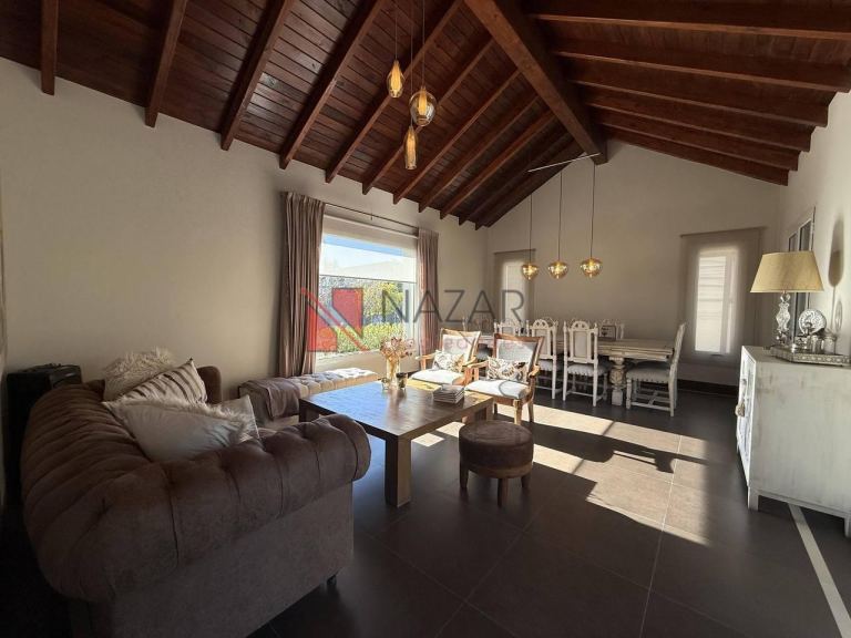 Casa en Venta en Godoy Cruz, Mendoza