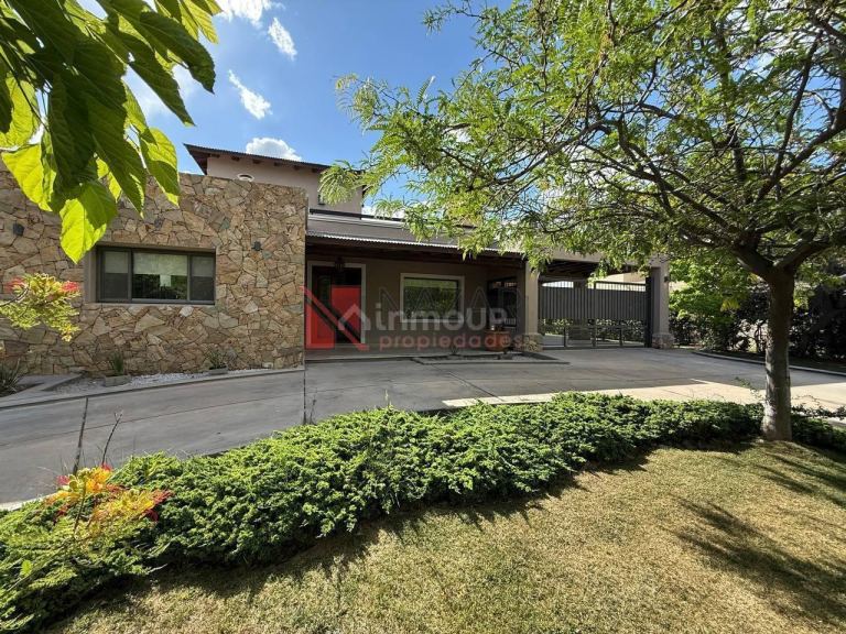 Casa en Alquiler en Maipu, Mendoza