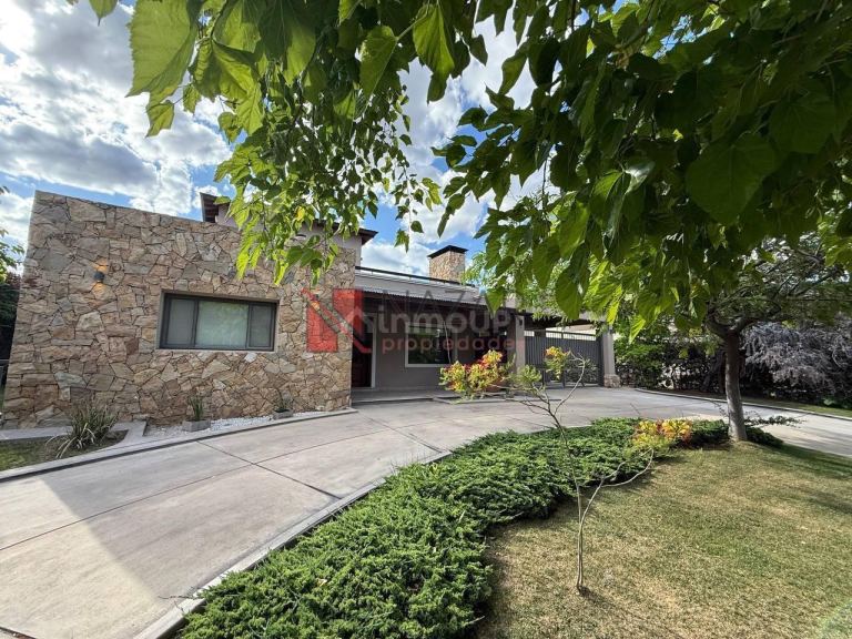 Casa en Alquiler en Maipu, Mendoza