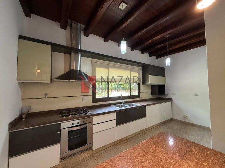 Casa en Alquiler en Maipu, Mendoza