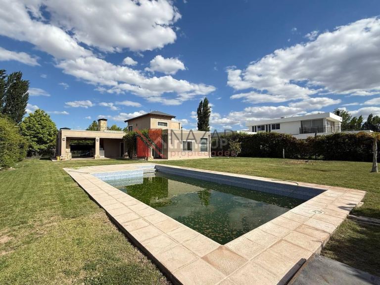 Casa en Alquiler en Maipu, Mendoza