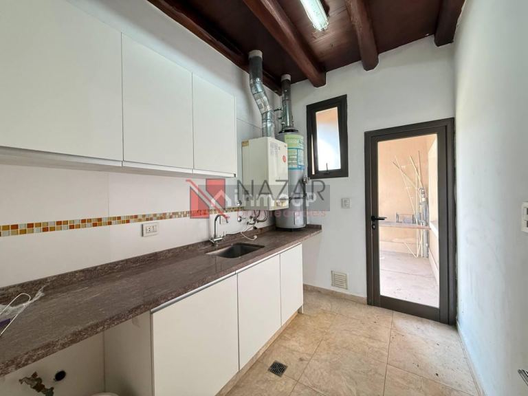 Casa en Alquiler en Maipu, Mendoza