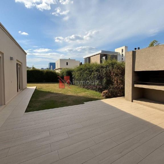 Casa en Alquiler en Maipu, Mendoza