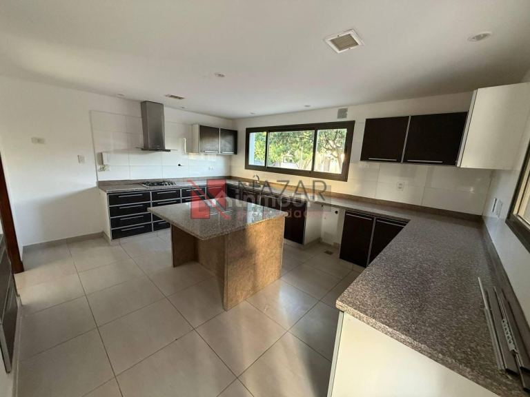 Casa en Alquiler en Maipu, Mendoza