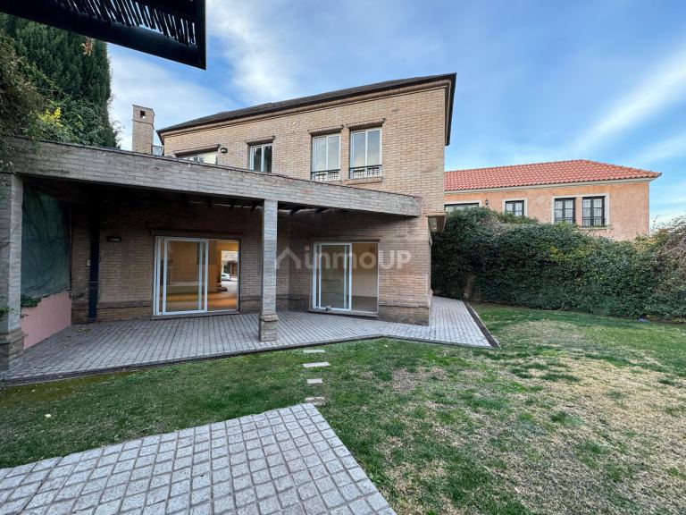 Casa en Alquiler en Godoy Cruz, Mendoza