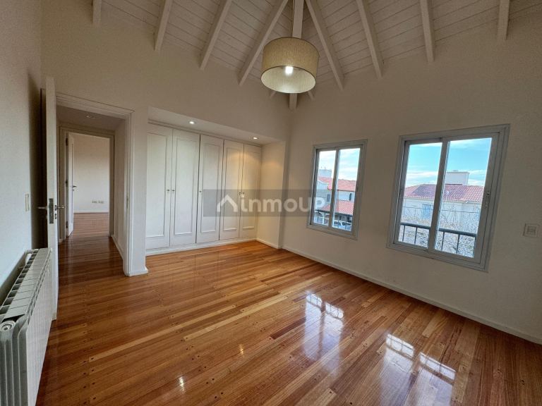 Casa en Alquiler en Godoy Cruz, Mendoza