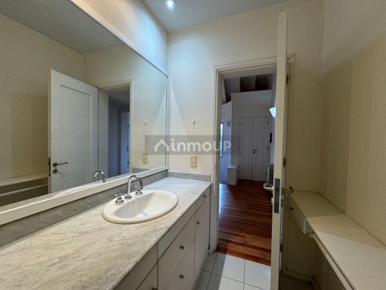 Casa en Alquiler en Godoy Cruz, Mendoza