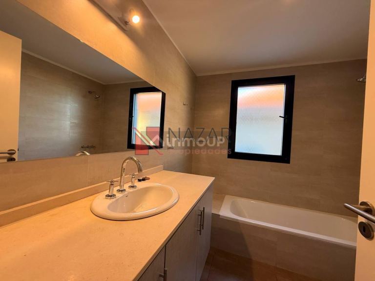 Casa en Alquiler en Godoy Cruz, Mendoza